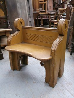 Hugglescote Children's Pew