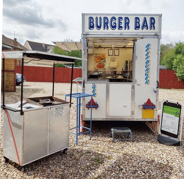 Catering trailer and barrow / stall