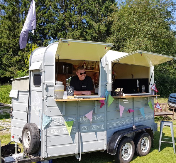 Vintage Rice Horsebox Bar, The Old Mule For Sale