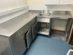Secondhand Used Stainless Steel Corner Unit with Sink For Sale