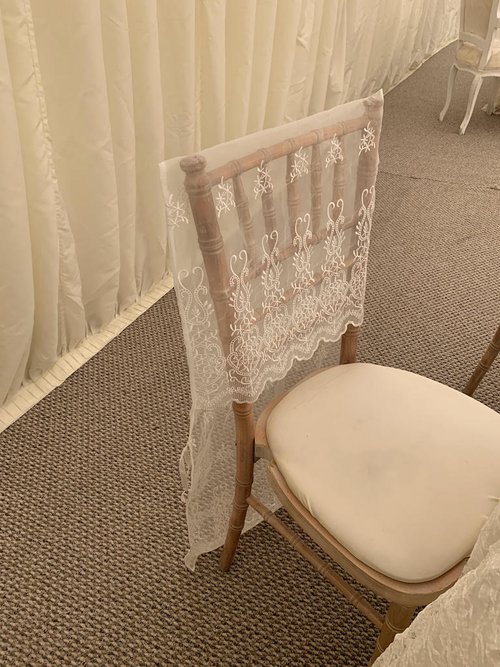 50x Limewash Chairs with pads 50x Limewash Chairs with pads