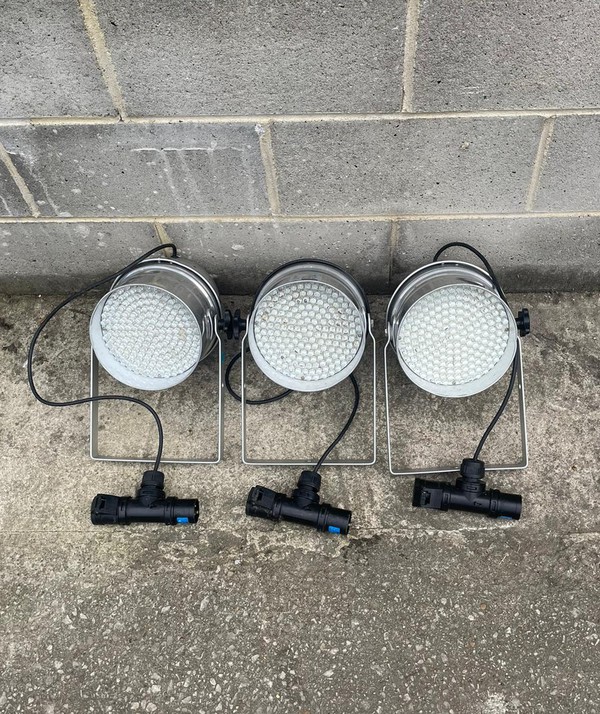 Used 48x LED Parcans