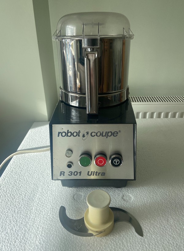 Used Robot Coupe Food Processor R301 Ultra For Sale