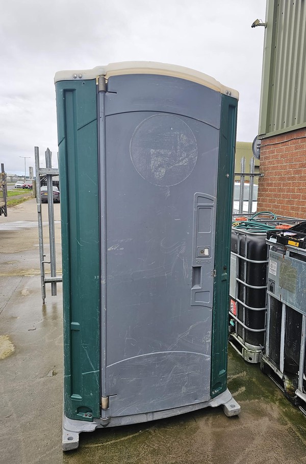 Secondhand Portable Toilet For Sale