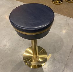 Secondhand Bar Stools For Sale