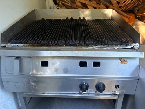 Falcon 3 burner chargrill Nat gas Falcon 3 burner chargrill Nat gas