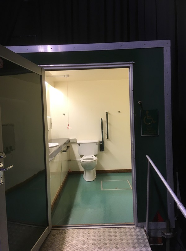 Secondhand Disabled Toilet Trailer