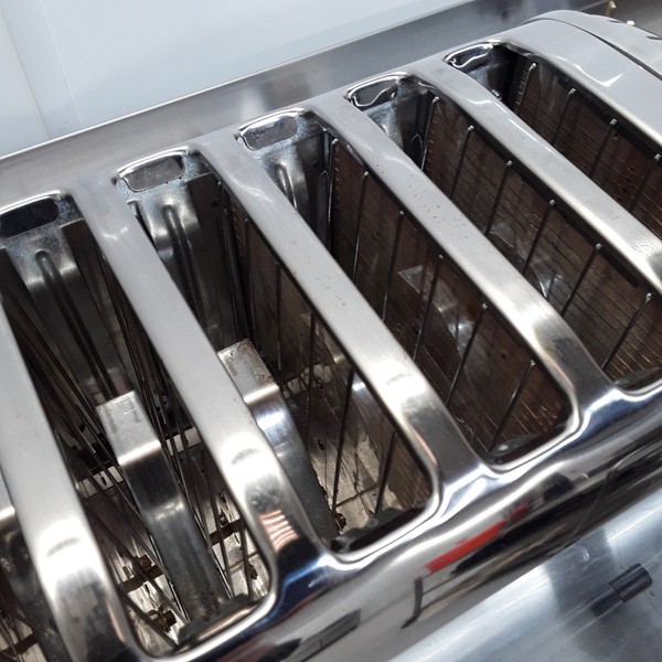 Dualit 6 Slot Toaster Stainless Steel