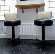 High Bar Stool / Chairs