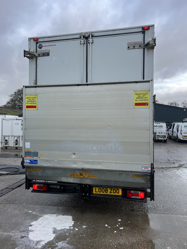 Buy Iveco Daily 7 Tonne Curtainsider with Taillift