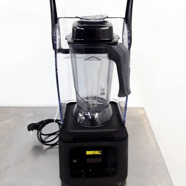 Buffalo Blender with Sound Enclosure CY141