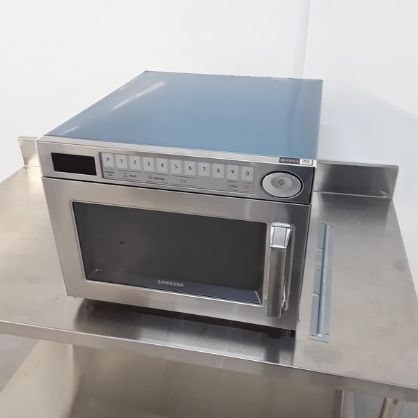 B Grade Samsung Microwave 1500W