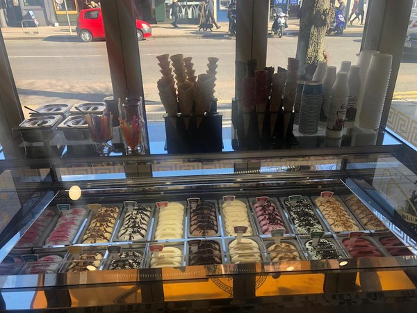 Orion Fridge Display / Ice Cream Freezer Serve Over Counter - London 4