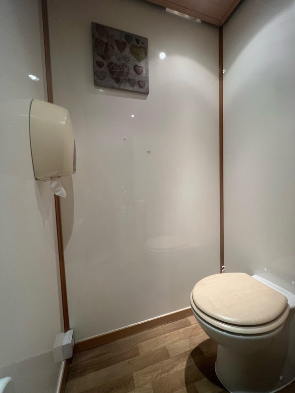 Second Hand Luxury 1+1 Toilet Trailer