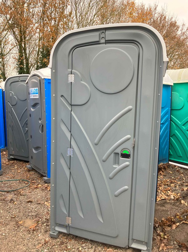 New Unused Mains Toilet with Hot Wash For Sale