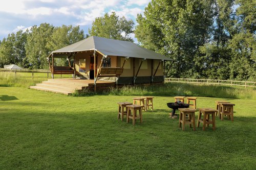 Safari Lodge Sleeps 8 for sale Safari Lodge Sleeps 8 for sale