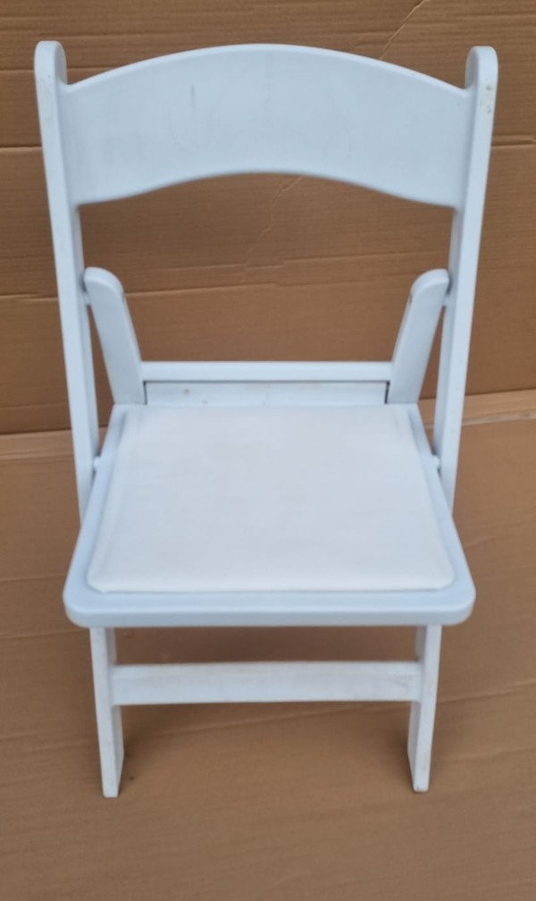 Secondhand White Folding Chairs For Sale