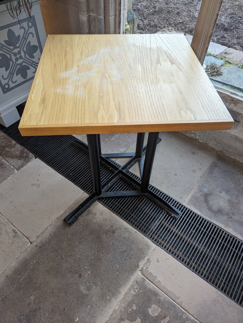 Square Tables Square Tables