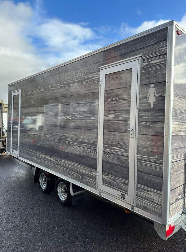 Secondhand 3+1 Peagreen Toilet Trailer For Sale