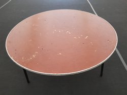 Secondhand Used 3ft 4ft & 5ft Round Tables For Sale