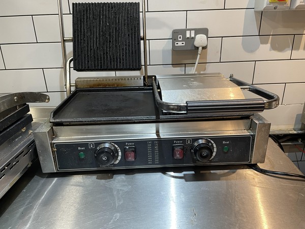 Royal Catering Contact Grill