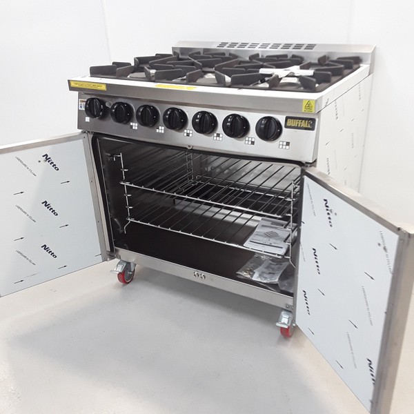 B Grade Buffalo 6 Burner Range Cooker Oven CT253 For Sale