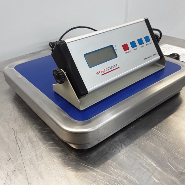 Vogue Electric Bench Scales 30 Kg CD564 For Sale