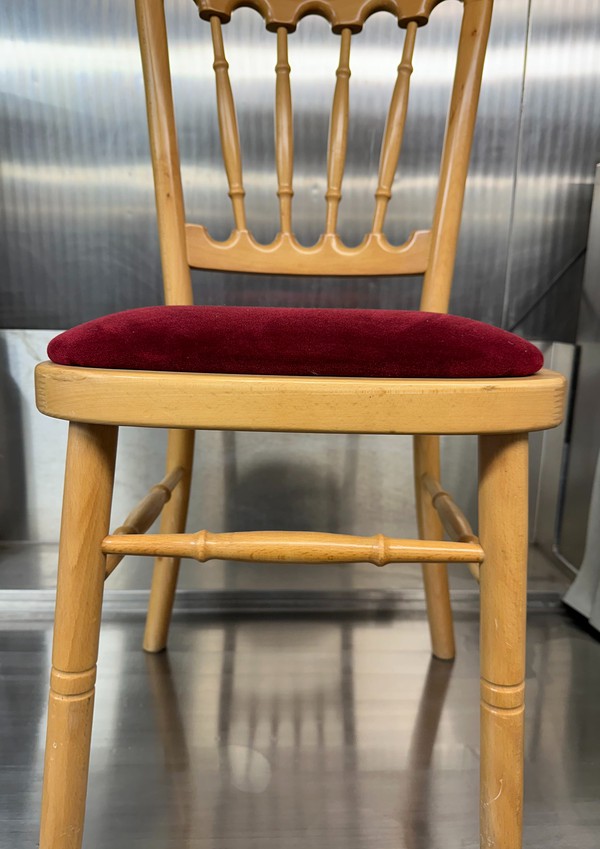 Used 170x Cheltenham Natural Banqueting Chair For Sale