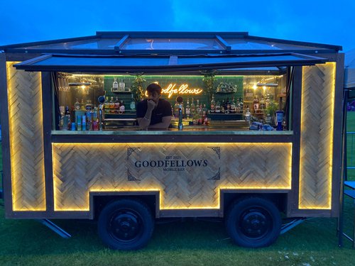 Secondhand Used Unique Mobile Bar For Sale Secondhand Used Unique Mobile Bar For Sale