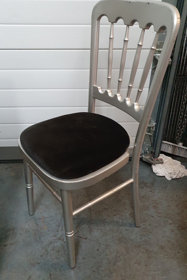 Secondhand Silver Banquet Chairs For Sale