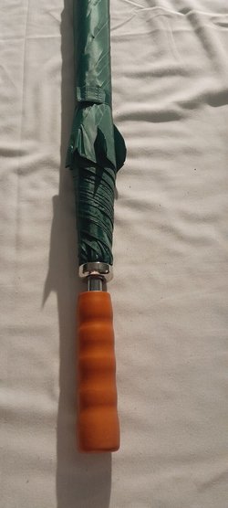 New Large Umbrellas with Wooden Handle For Sale