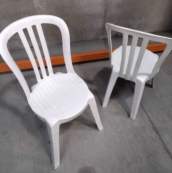 Used plastic bistro chairs