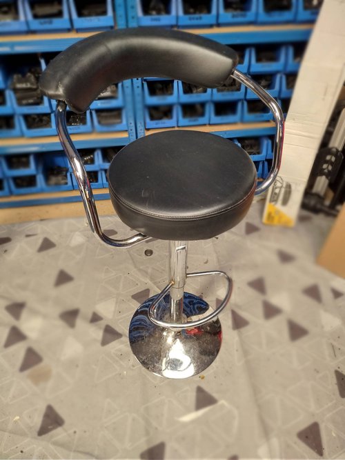 High bar stool / chair for sale High bar stool / chair for sale