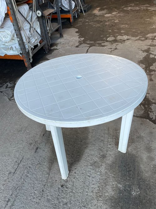 White Garden Tables with umbrella hole White Garden Tables with umbrella hole