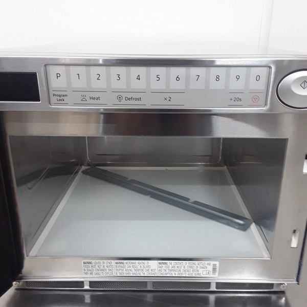 Commercial Samsung Digital Microwave Oven