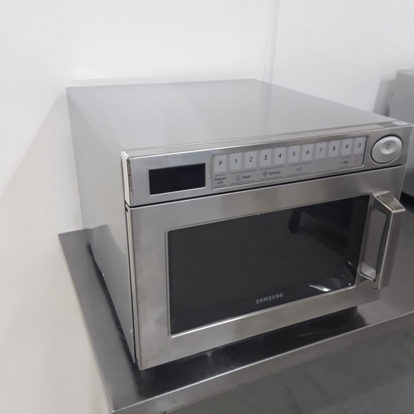 Samsung Digital Microwave Oven 1850 W FS316 (R17778)  for sale