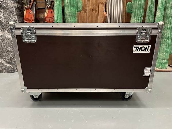 Secondhand Cable Road Trunk Flightcases For Sale