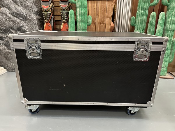 Secondhand Used Cable Road Trunk Flightcases