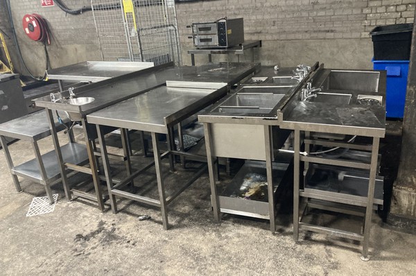 Secondhand 12x Stainless Steel Kitchen Units For Sale