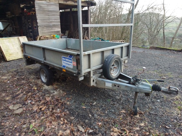 8Ft x 5ft Ifor williamms trailer with ladder rack