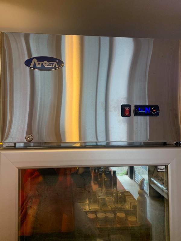 Atosa Display freezer