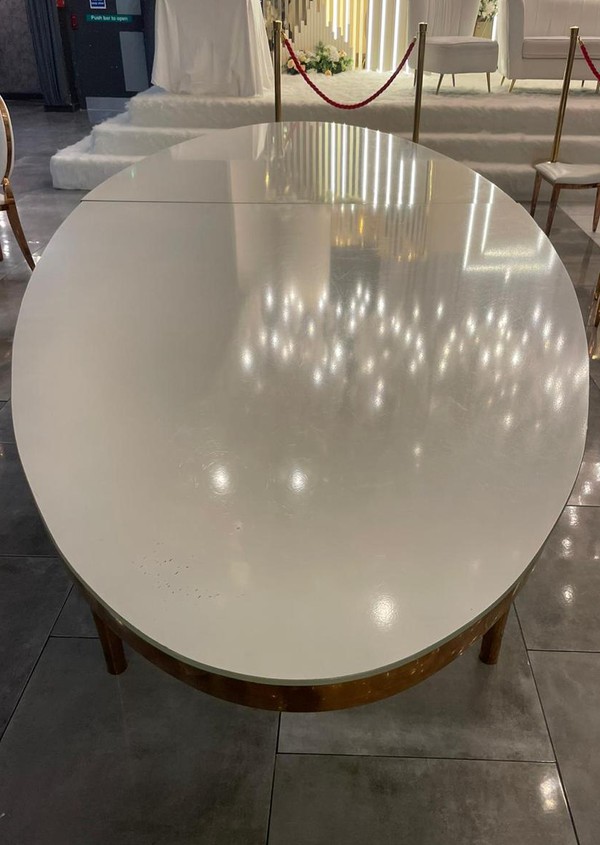 8x White Glossy Top Oval Table Gold Stainless Steel