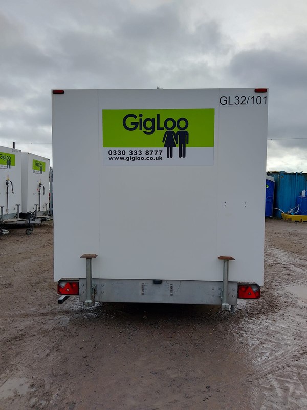 Second Hand GigLoo 3+2 Toilet Trailer with Baby Changer