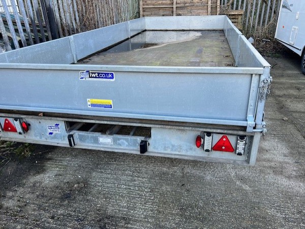 Ifor Williams 18Ft drop side trailer