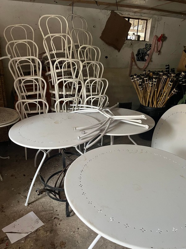 Used 6x Sets White Metal Table And Chairs For Sale