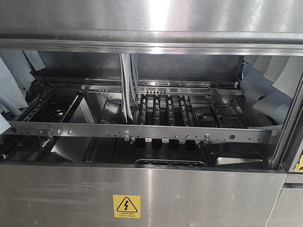 Hobart CNA/CNR Series Conveyor  Dishwasher