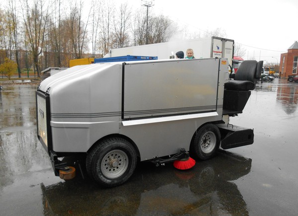 Used Ice Rink With Ice Resurfacer