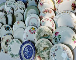 Secondhand Used Vintage Tableware Bone China Porcelain For Sale