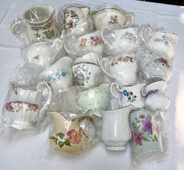 Secondhand Vintage Tableware Bone China Porcelain For Sale