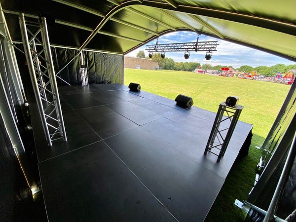 9m x 6m stage cover